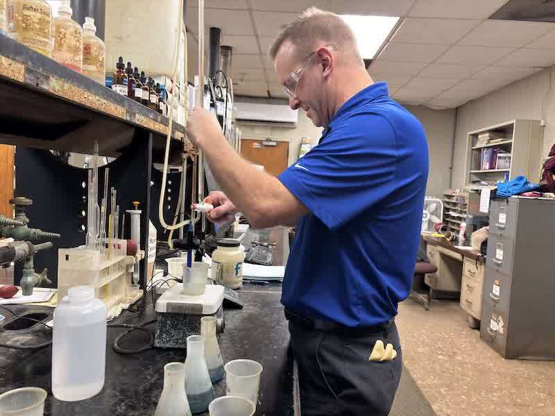 Varland Marc in Lab