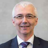 Dr. Daniel Schmitt