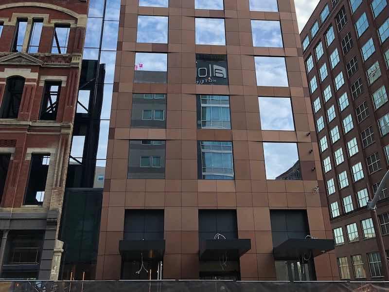 Moxy âLouâ Louisville Downtown 