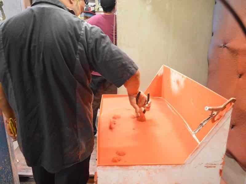 Fluidized bed is Progressiv Coatings' primary method of application in Chicago.