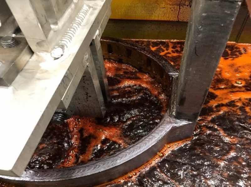 Reduced Misting from a Triple Catalyst Bath.