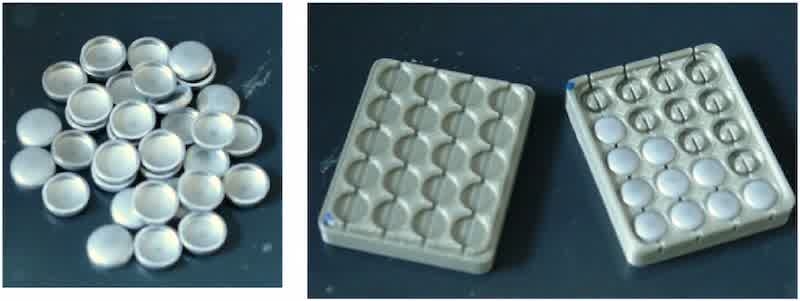 Fig. 3. (left) Photo of the caps that were defined in the study as the product to be coated. (right) Photo of the holder for 20 caps each for the XRF measurements on the top and bottom of the cap.