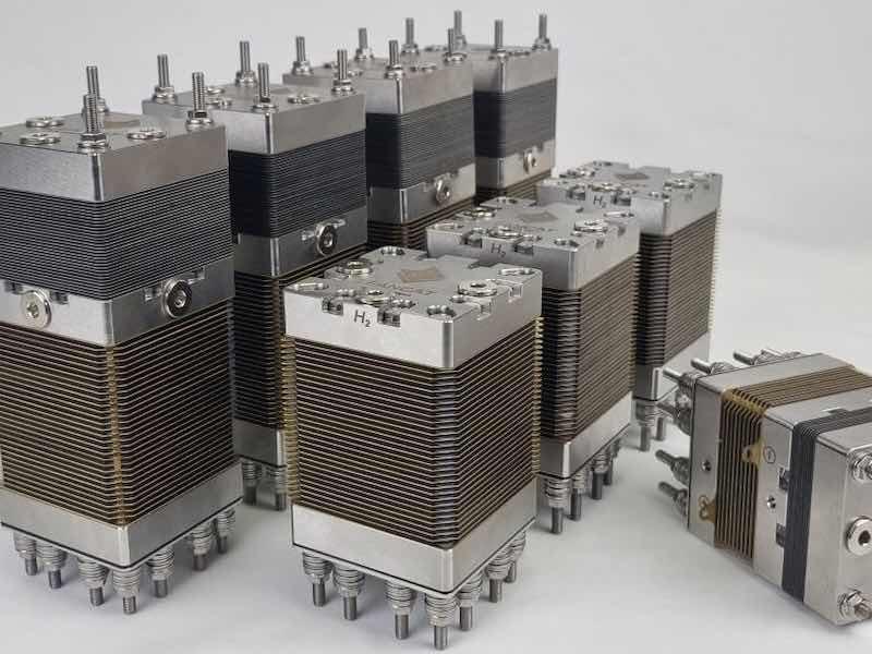 PEM electrolyzer